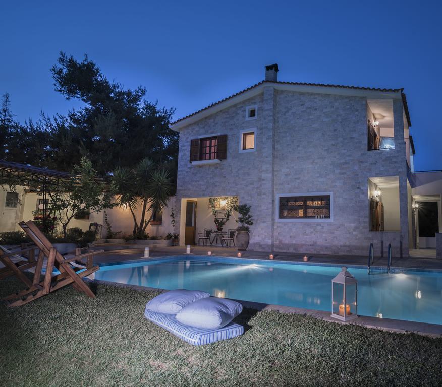 Villa Corina Near The Airport Kouvaras Экстерьер фото