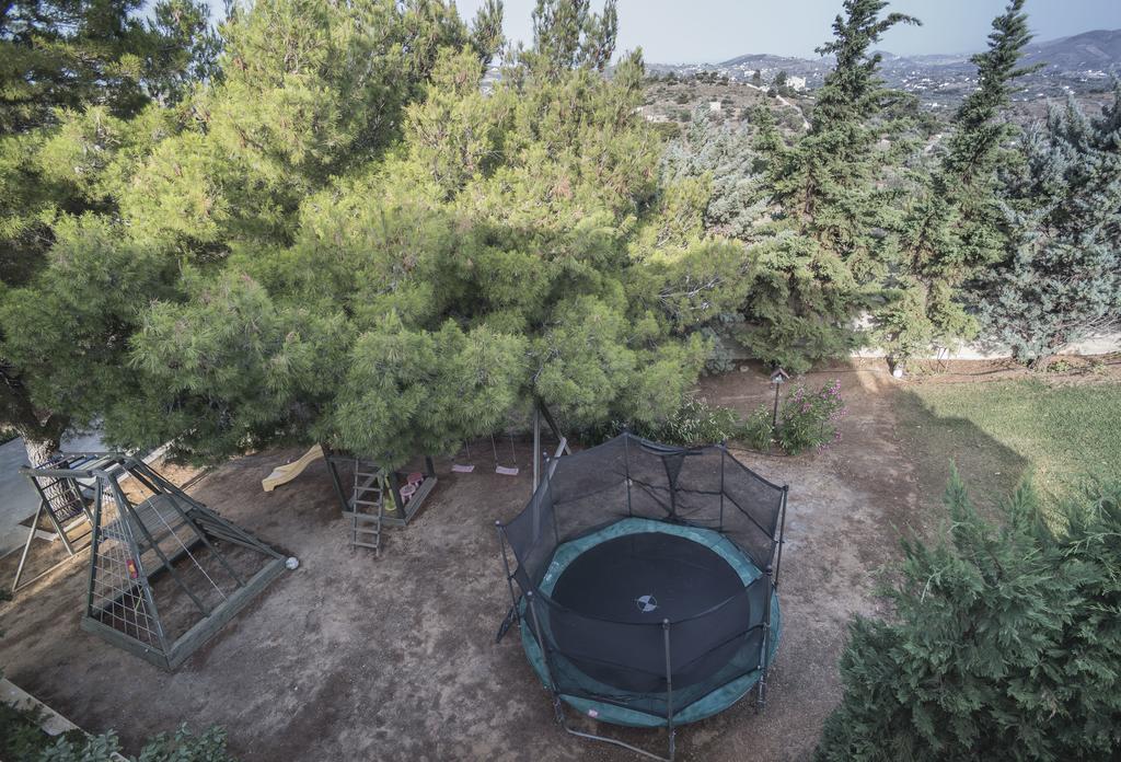 Villa Corina Near The Airport Kouvaras Экстерьер фото