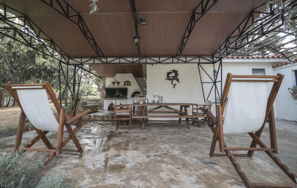Villa Corina Near The Airport Kouvaras Экстерьер фото
