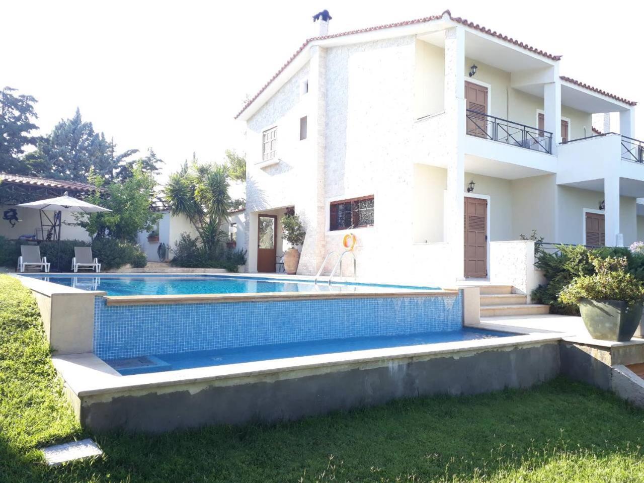 Villa Corina Near The Airport Kouvaras Экстерьер фото