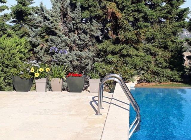Villa Corina Near The Airport Kouvaras Экстерьер фото